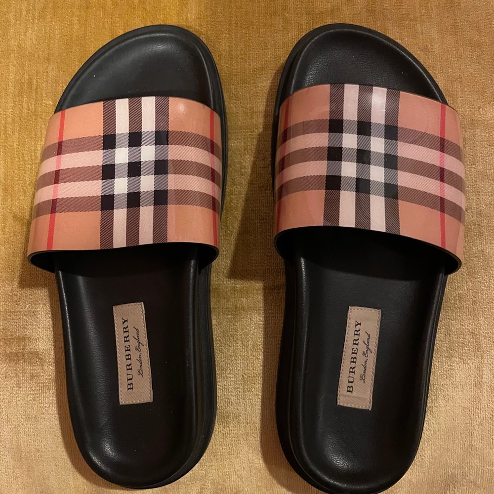 Burberry slides